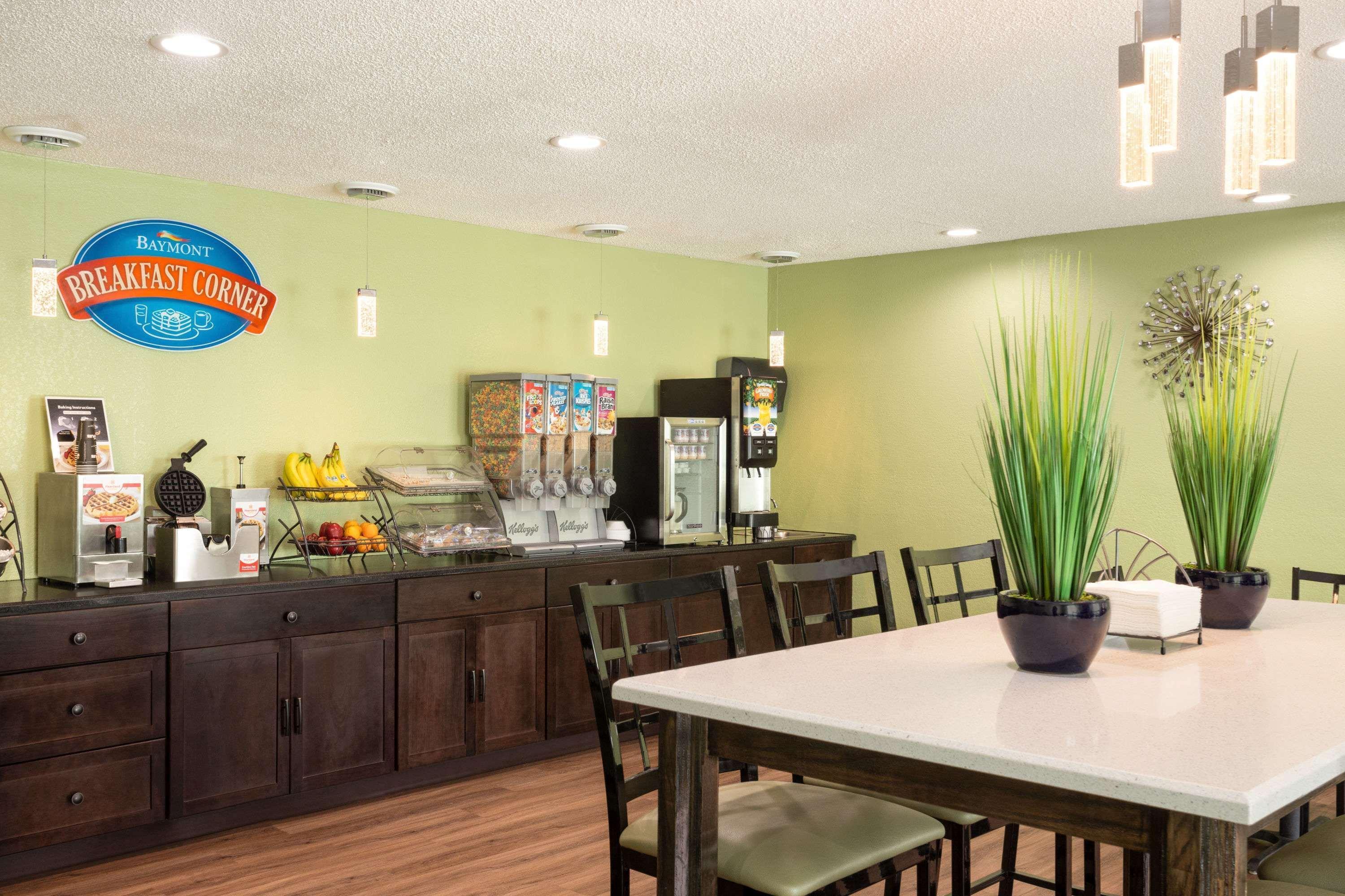 מלון Baymont By Wyndham Warrenton מראה חיצוני תמונה