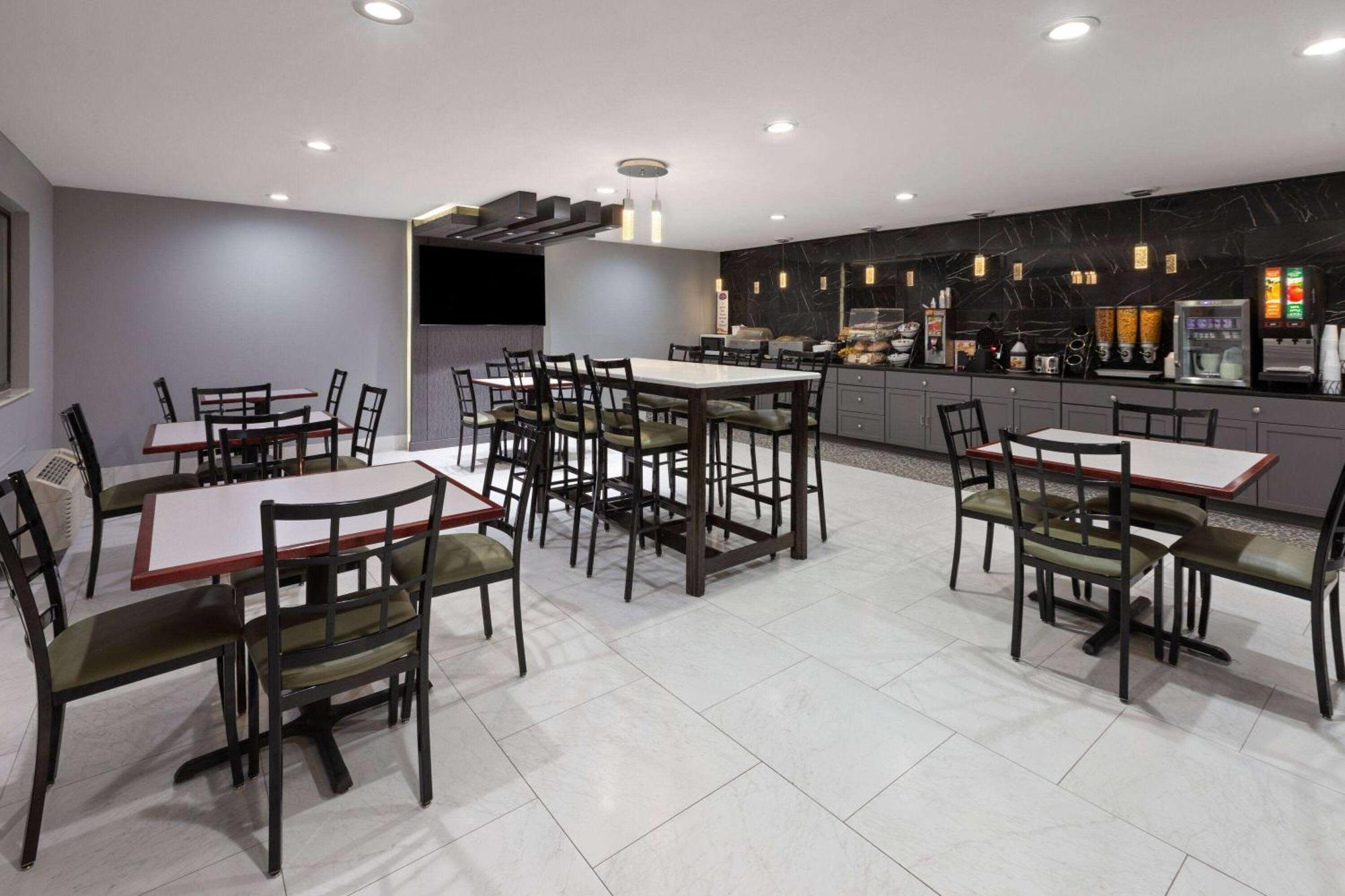 מלון Baymont By Wyndham Warrenton מראה חיצוני תמונה