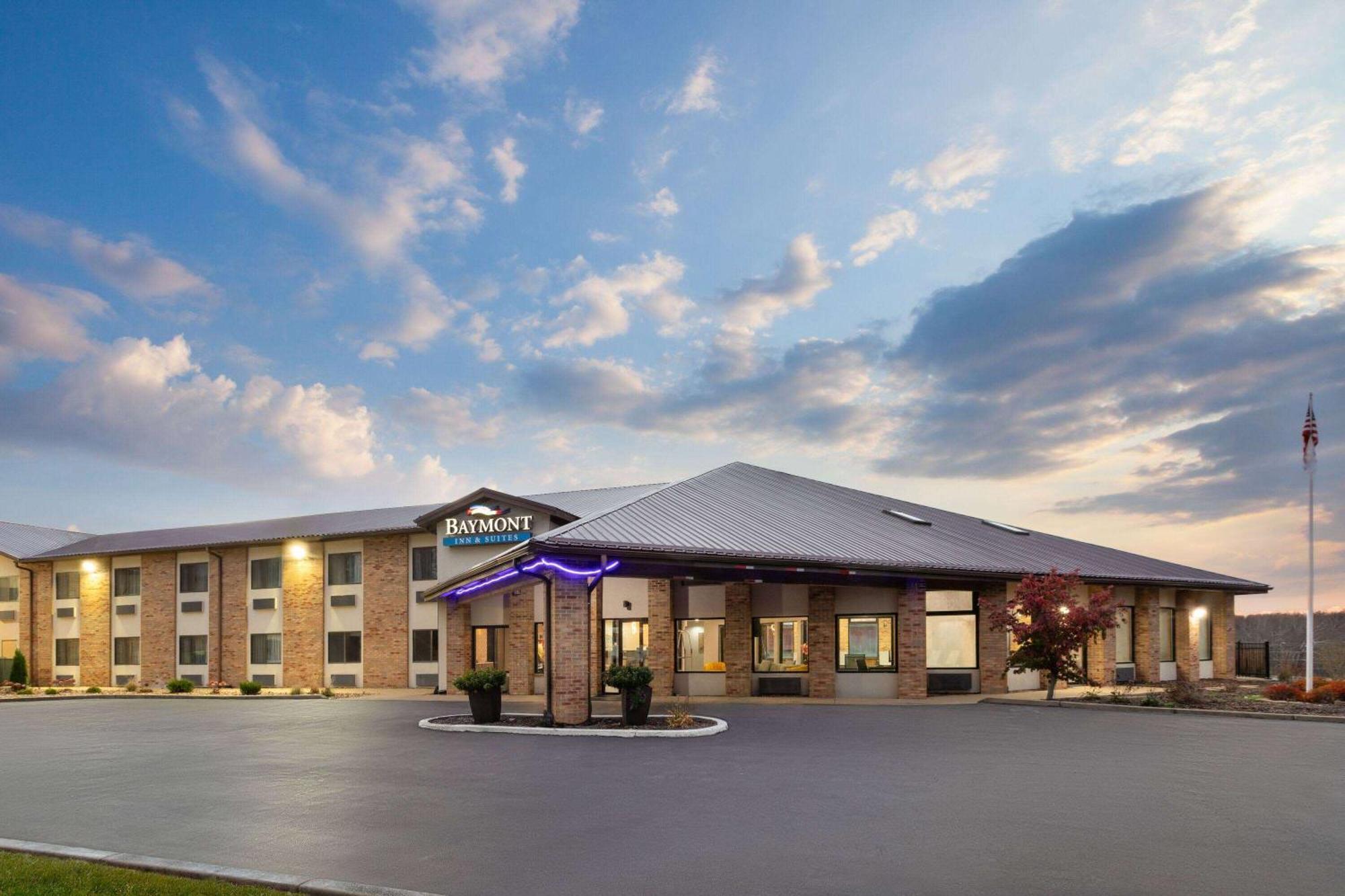 מלון Baymont By Wyndham Warrenton מראה חיצוני תמונה